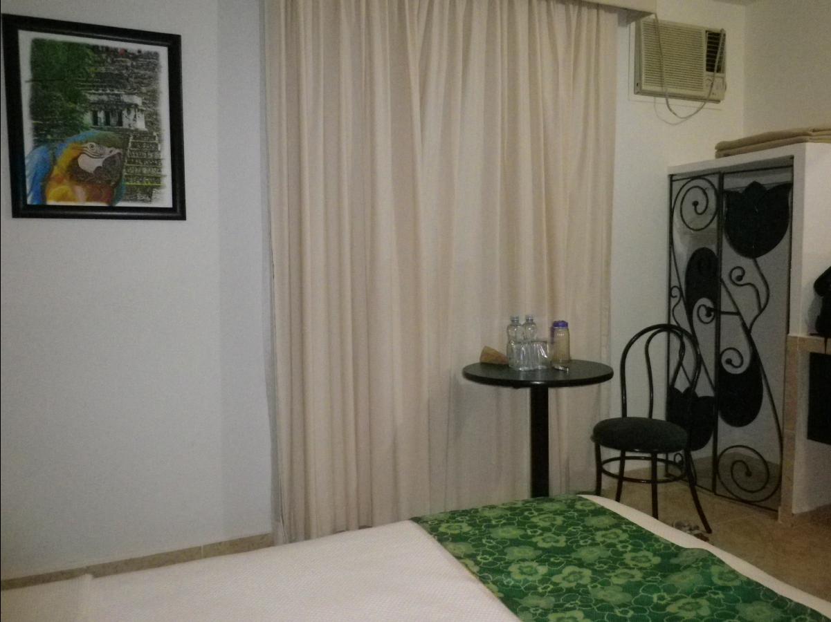 Hotel Maya Tulipanes02